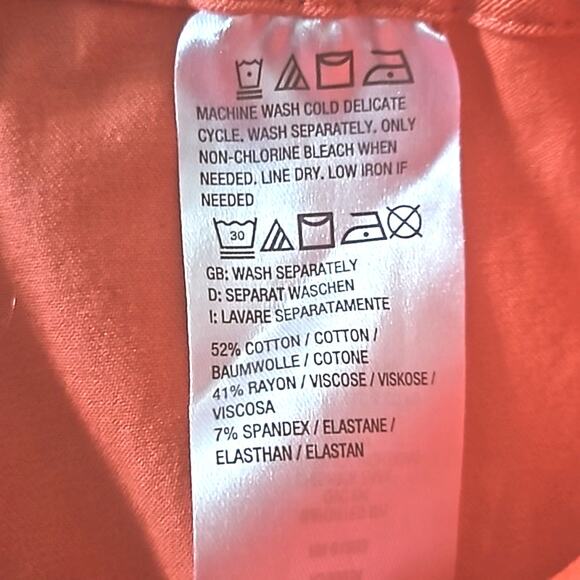 NWT Isaac Mizrahi  Women’s Hot Coral Stretch Crop Pants Tall Size 28 Side Slit - Picture 6 of 7